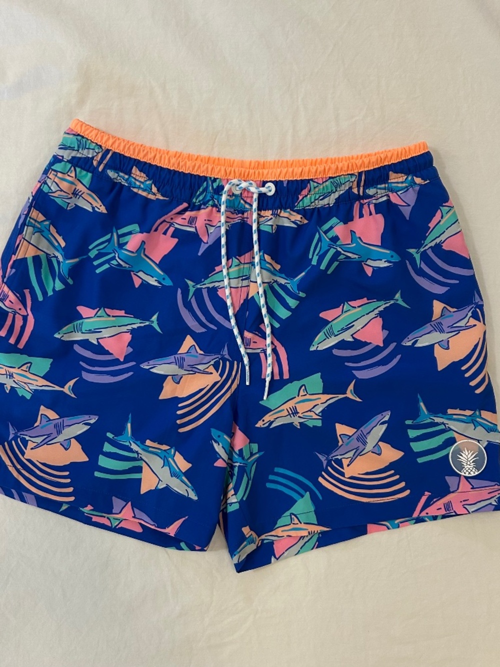 chubbies swim trunks - size medium - 5.5" inseam